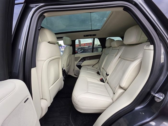 Land Rover Range Rover 2023