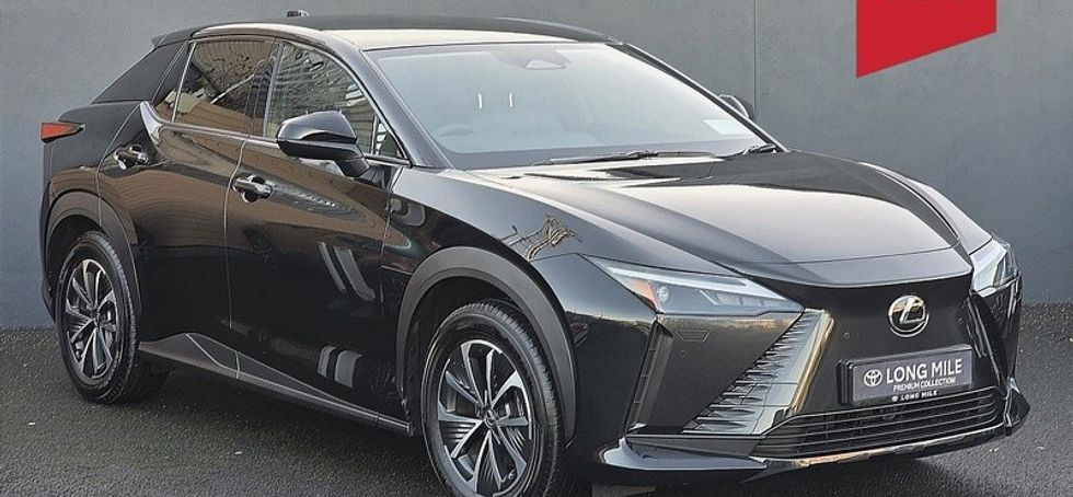 Lexus RZ 2025