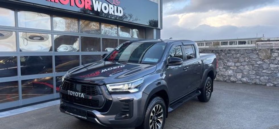 Toyota HiLux 2024