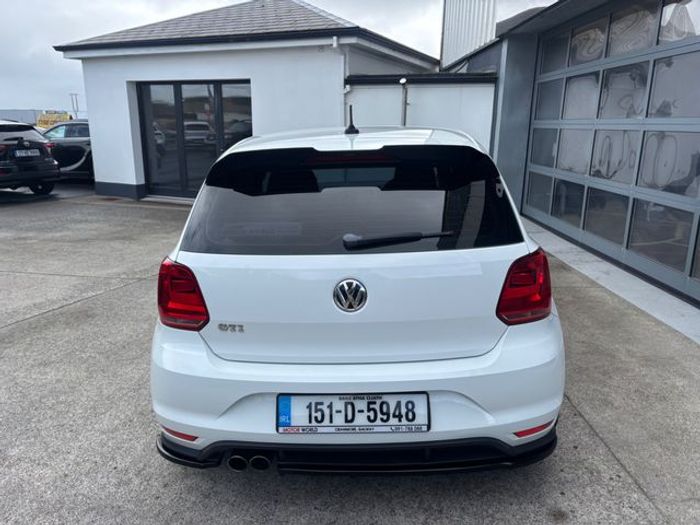 Volkswagen Polo 2015