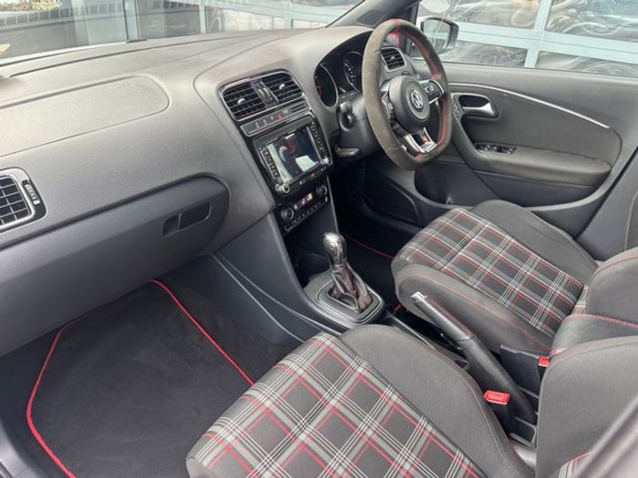 Volkswagen Polo 2015