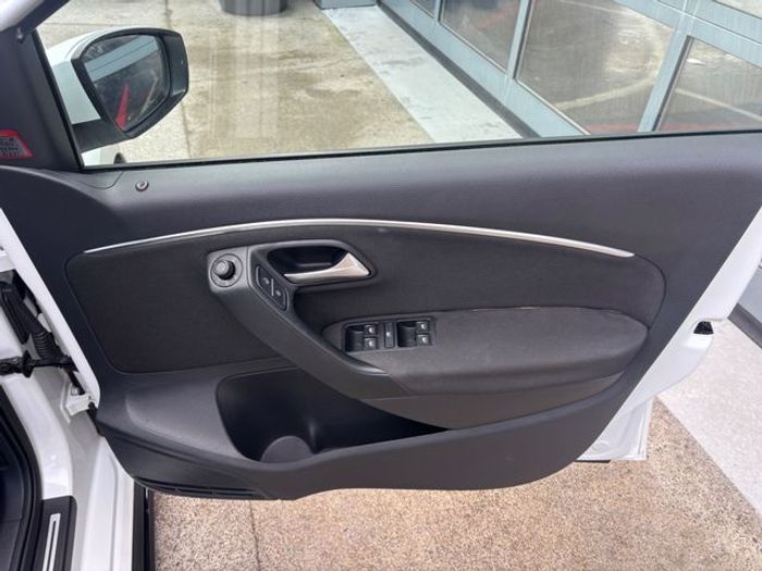 Volkswagen Polo 2015