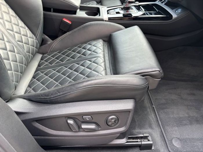 Audi Q5 2023