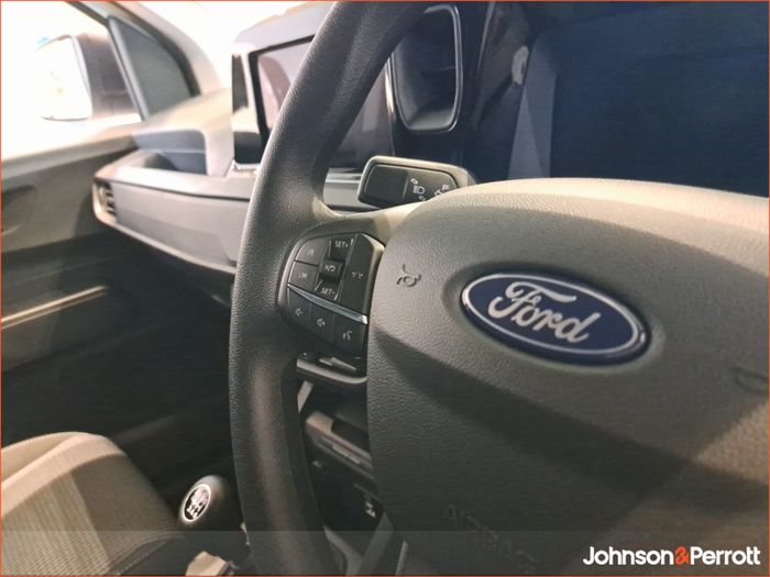 Ford TRANSIT COURIER 2026