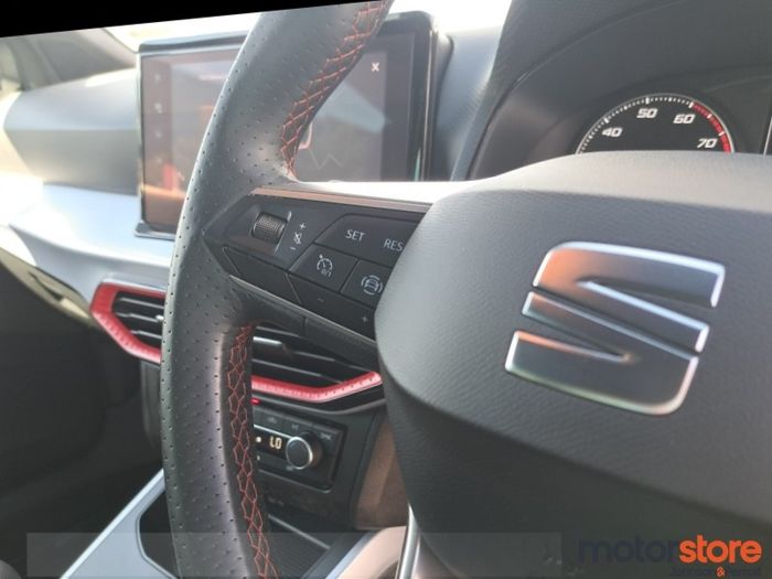 SEAT Arona 2023