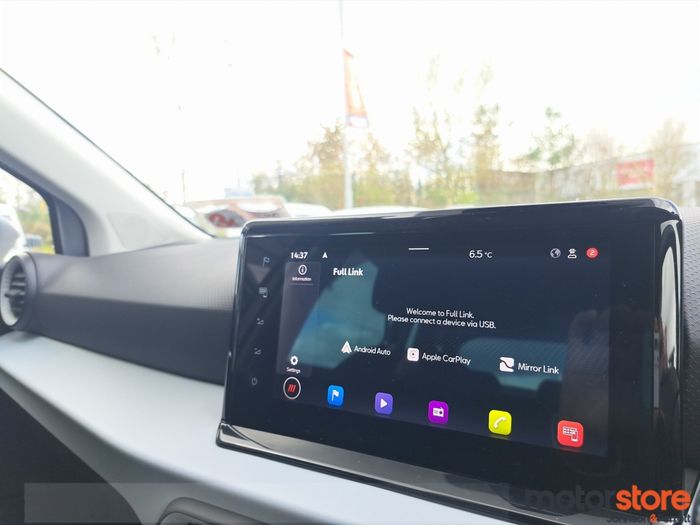 SEAT Arona 2023
