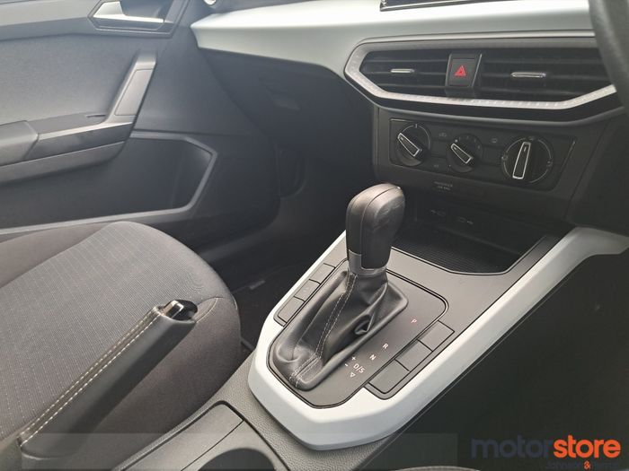 SEAT Arona 2023