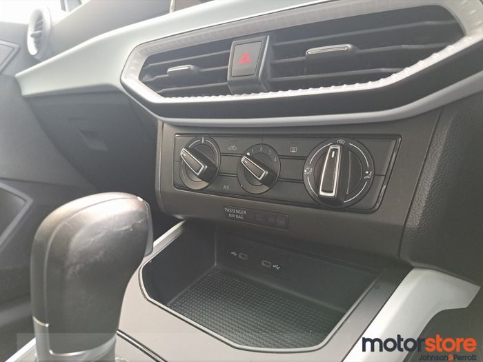 SEAT Arona 2023