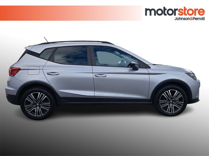 SEAT Arona 2023