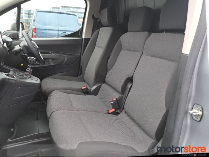 Peugeot Partner 2023