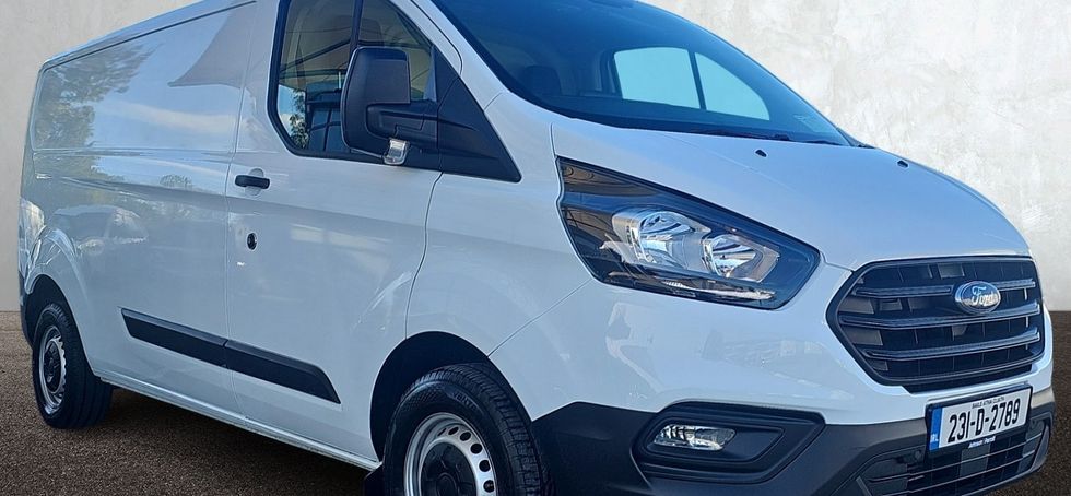 Ford Transit Custom 2023