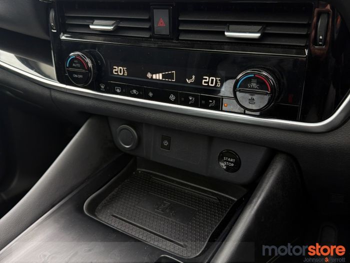 Nissan QASHQAI 2023