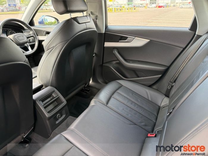 Audi A4 2018
