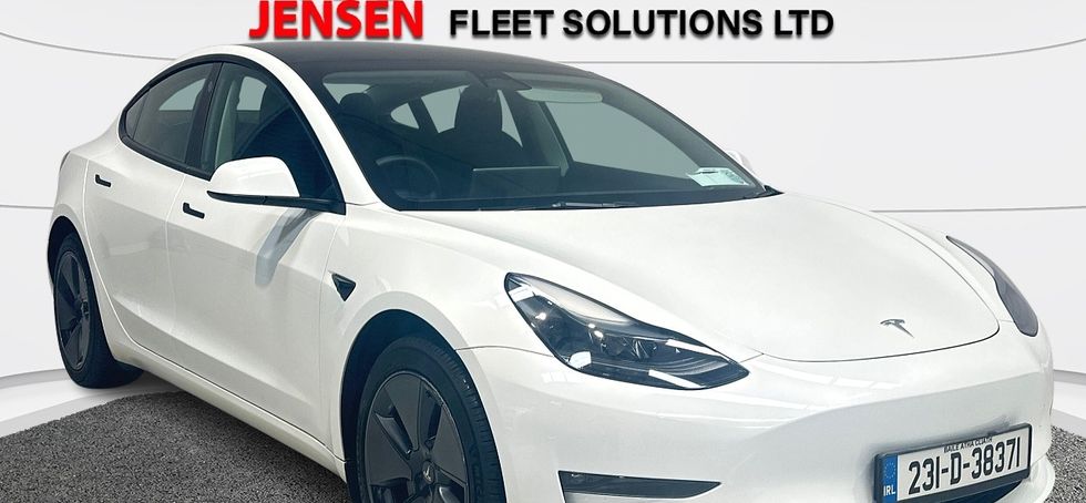 Tesla Model 3 2023