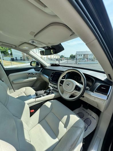 Volvo XC90 2019