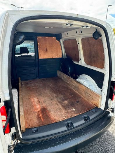 Volkswagen Caddy 2014