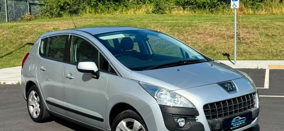 Peugeot 3008 2012