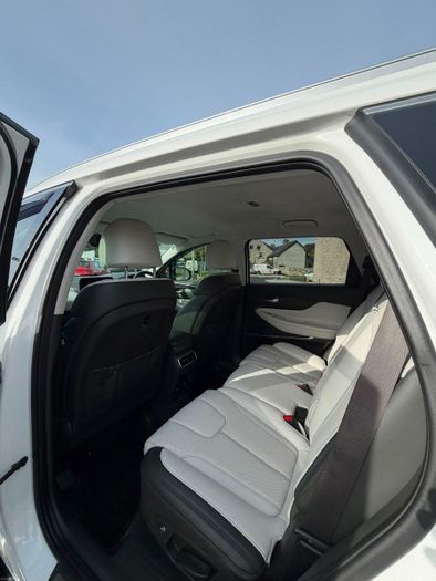 Hyundai Santa Fe 2022