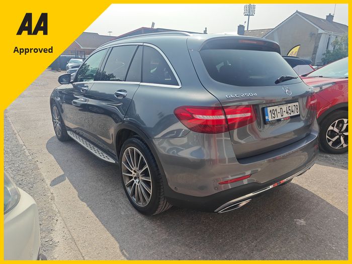Mercedes-Benz GLC-Class 2019