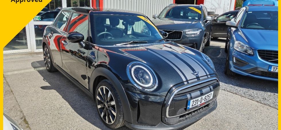 MINI Cooper 2023