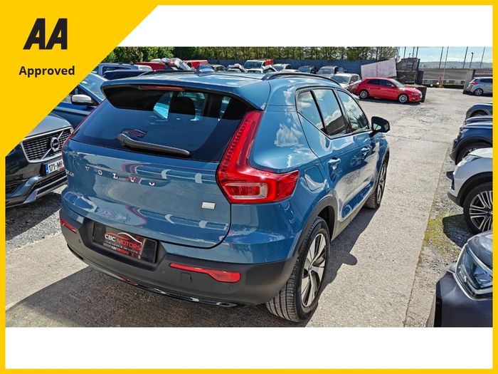 Volvo XC40 2023