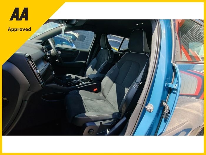 Volvo XC40 2023