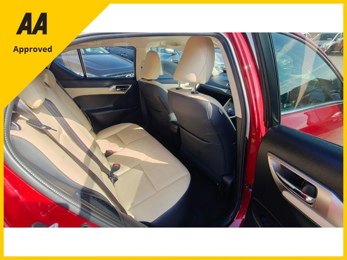 Lexus CT200H 2017