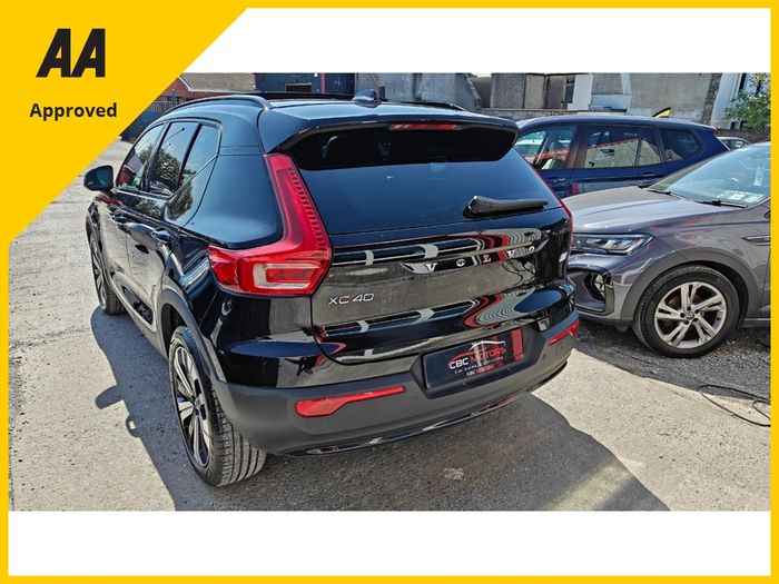 Volvo XC40 2023