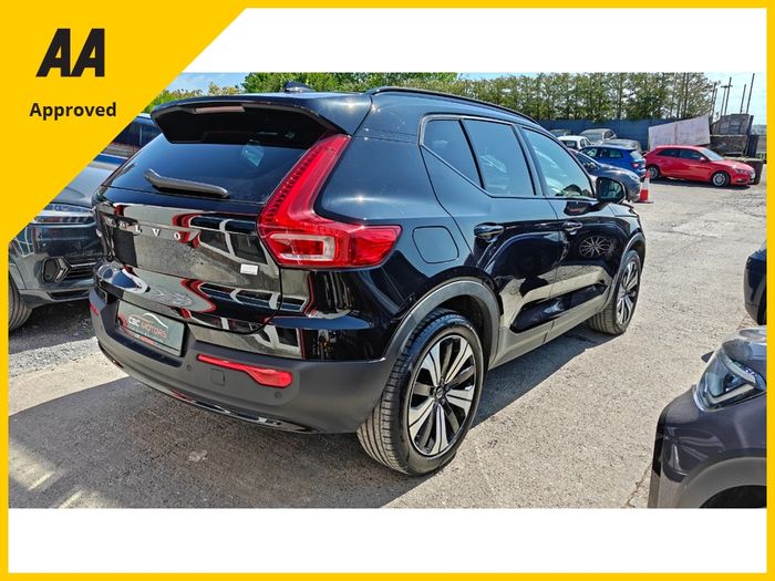 Volvo XC40 2023