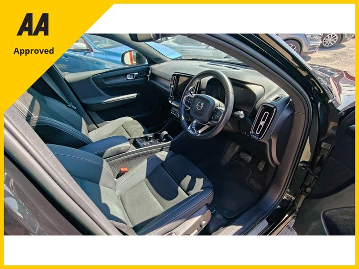 Volvo XC40 2023
