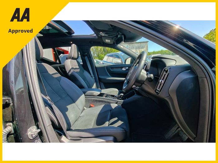 Volvo XC40 2023