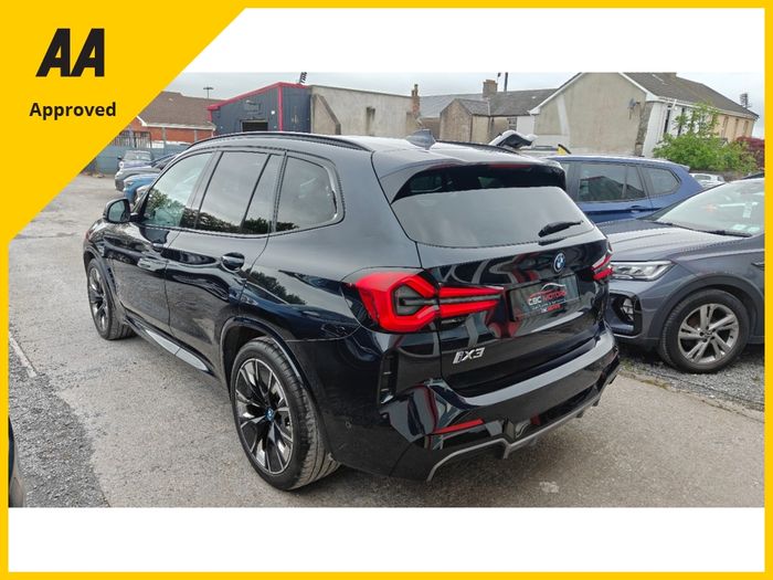 BMW iX3 2022