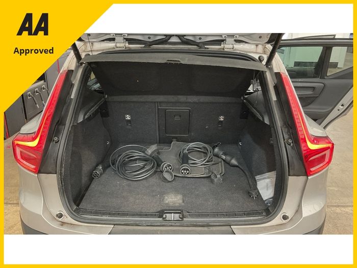 Volvo XC40 2023