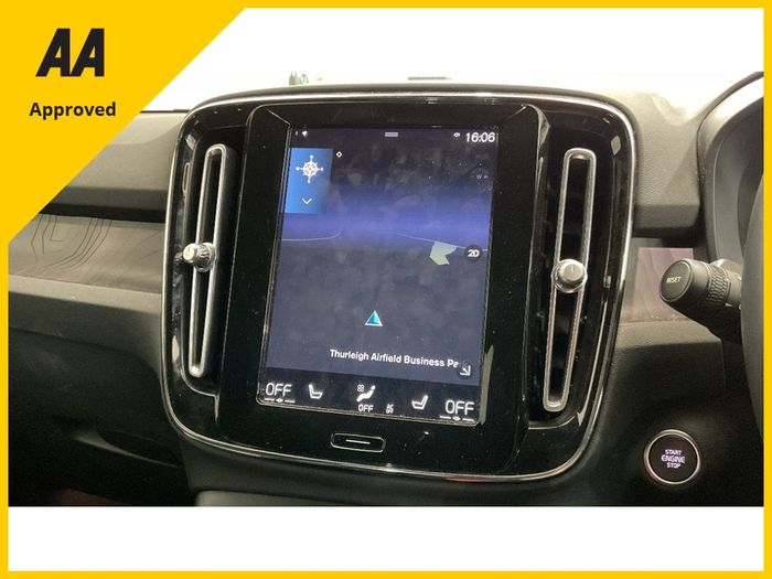 Volvo XC40 2023