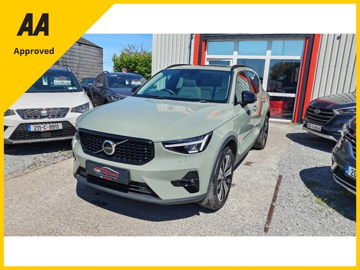 Volvo XC40 2023