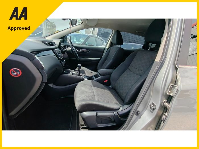 Nissan QASHQAI 2015