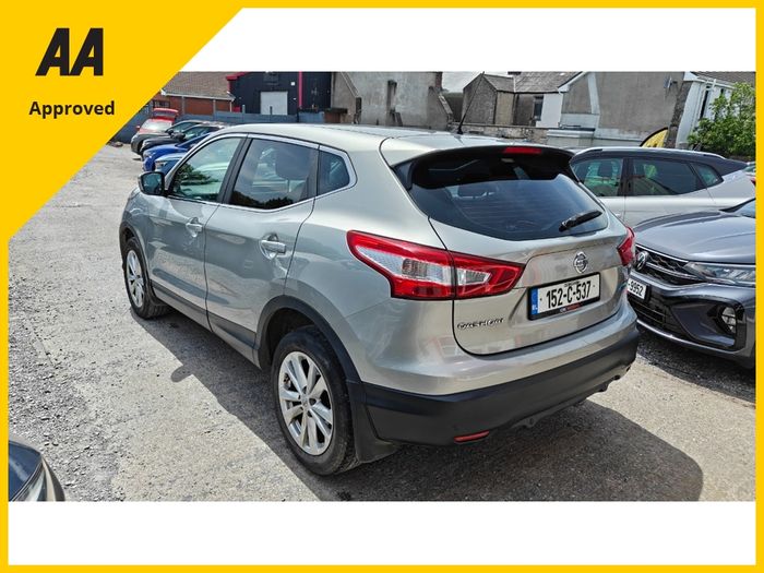 Nissan QASHQAI 2015