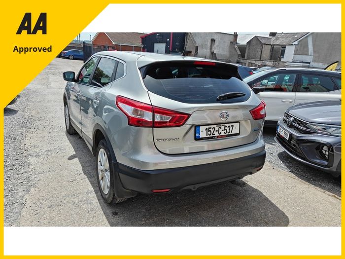 Nissan QASHQAI 2015
