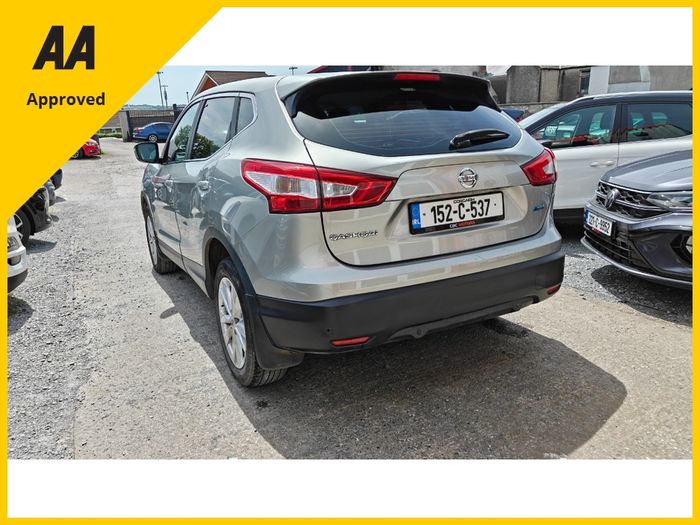 Nissan QASHQAI 2015