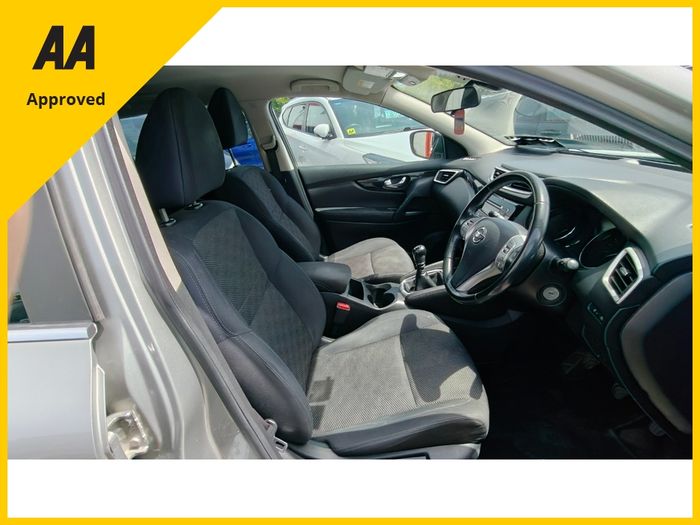 Nissan QASHQAI 2015