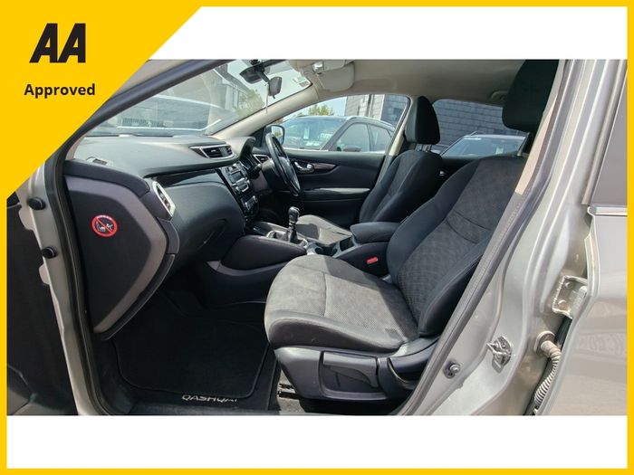 Nissan QASHQAI 2015
