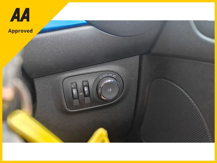 Opel Adam 2014
