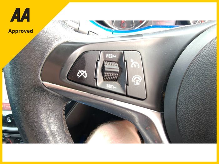 Opel Adam 2014