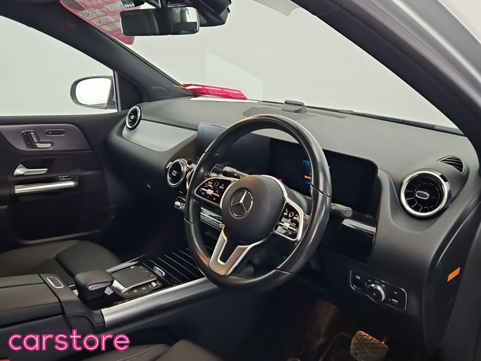 Mercedes-Benz B-Class 2021