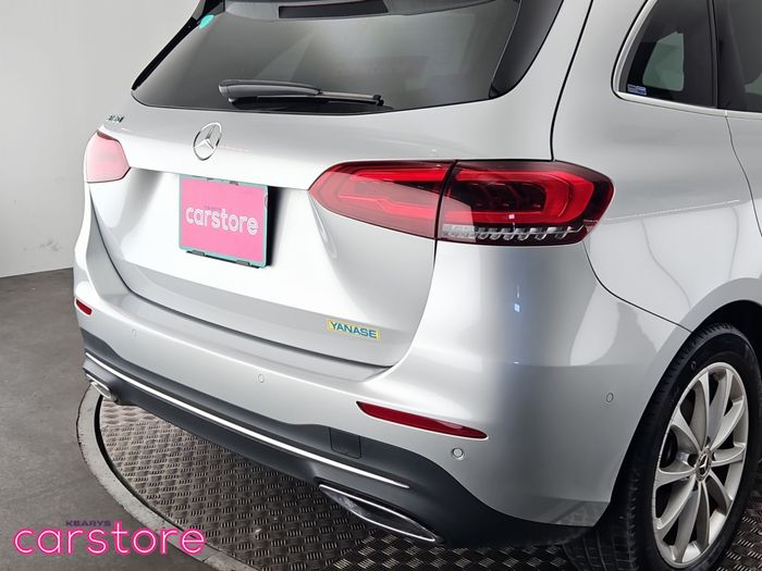 Mercedes-Benz B-Class 2021
