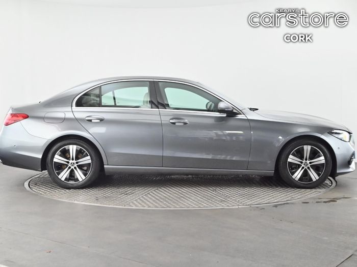 Mercedes-Benz C-Class 2023
