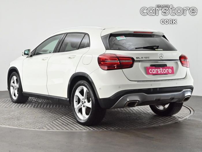 Mercedes-Benz GLA Class 2017