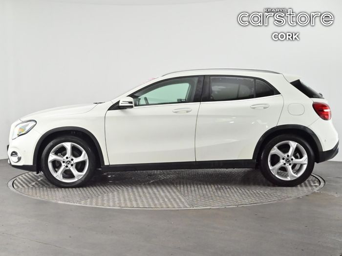 Mercedes-Benz GLA Class 2017