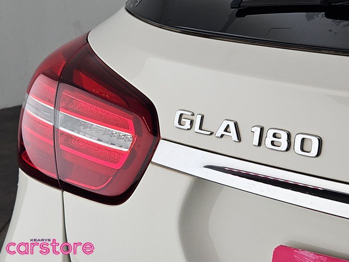 Mercedes-Benz GLA Class 2017