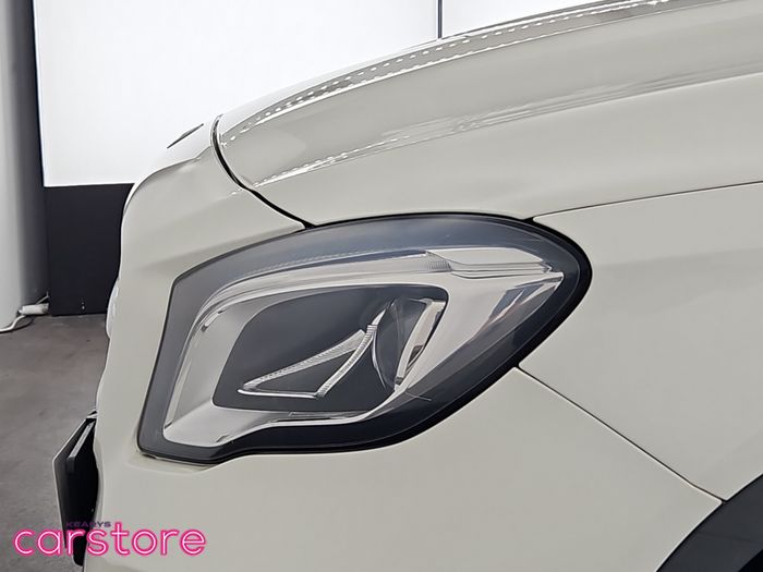 Mercedes-Benz GLA Class 2017